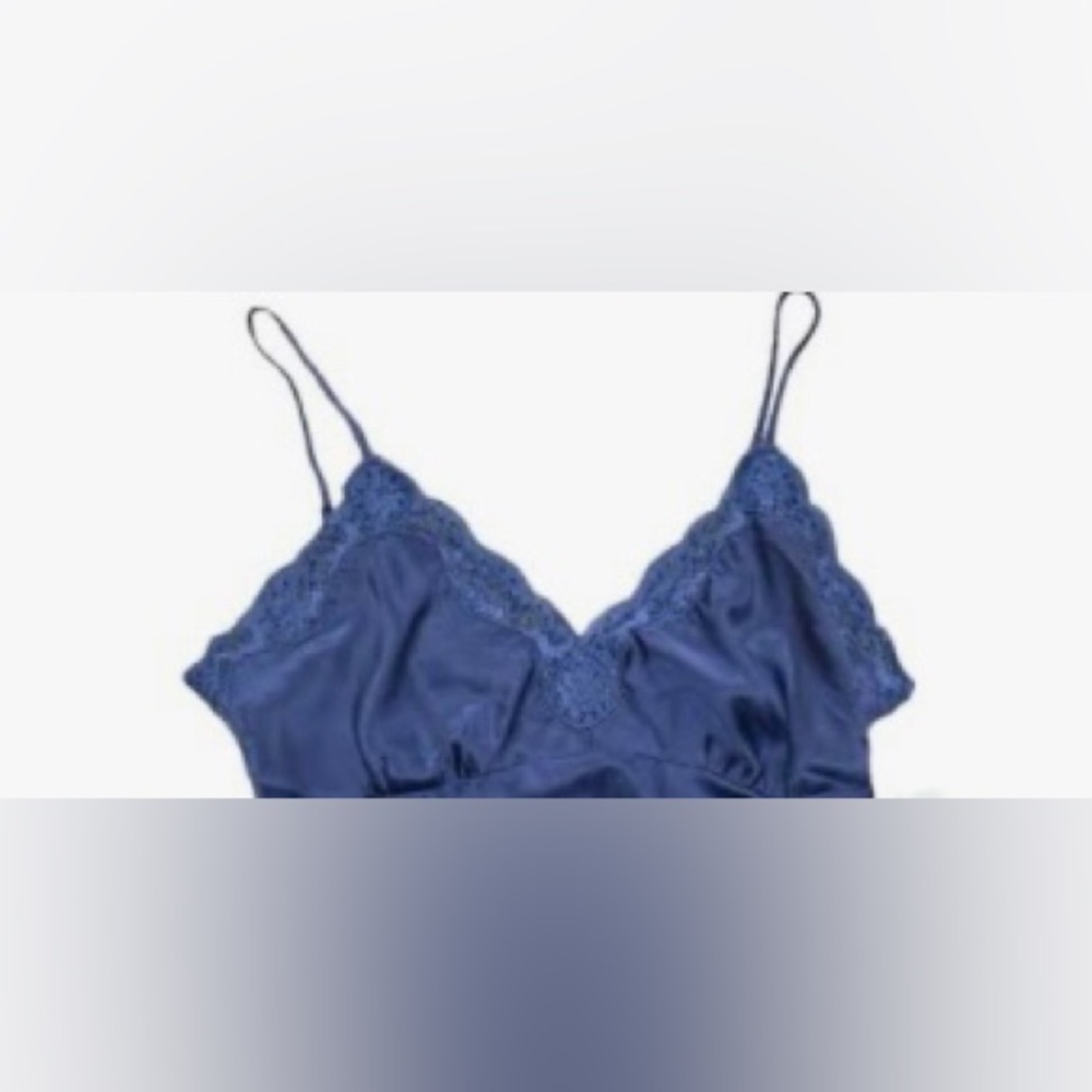 Vintage 90s Alison Taylor 100% silk Navy with Lace and bead Trim Camisole size M - Picture 2 of 2